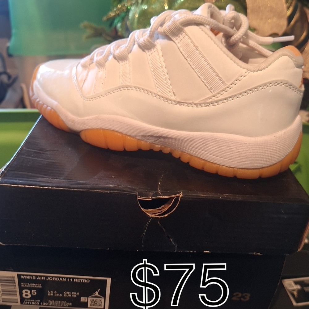 Jordan Kids Sneakers - White and Orange